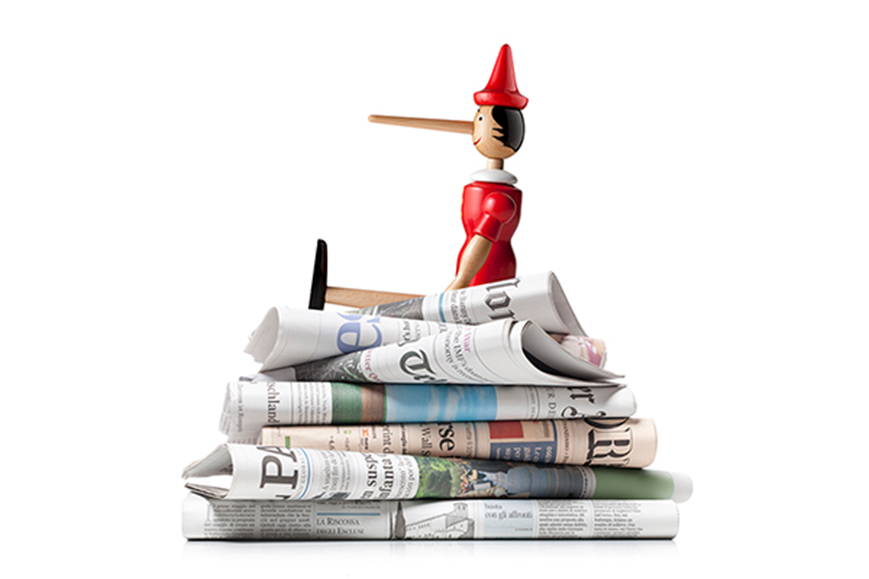 CONTEST!!! Best 'Fake news award design'